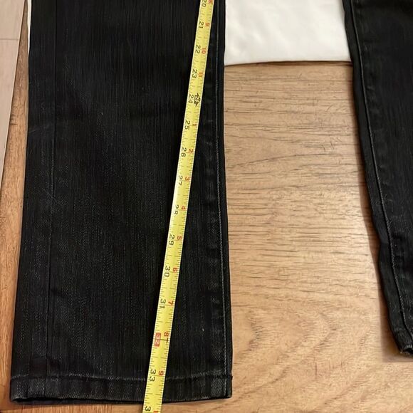 SMALL TOWN BLACK SKINNY JEANS.  NEW WITH TAGS.  STYLE IS ARIEL - Picture 8 of 13